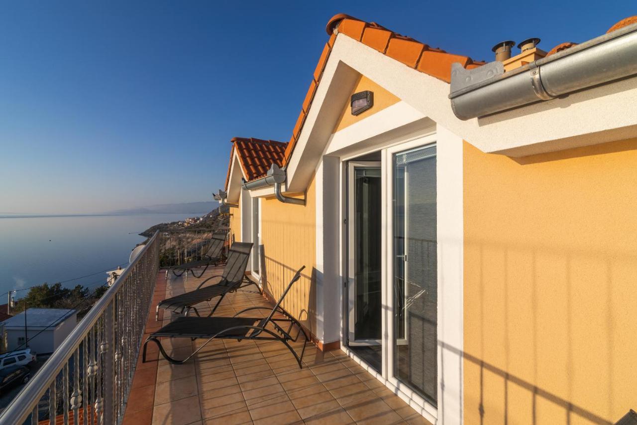 Apartments Lucia Senj Senj  Εξωτερικό φωτογραφία