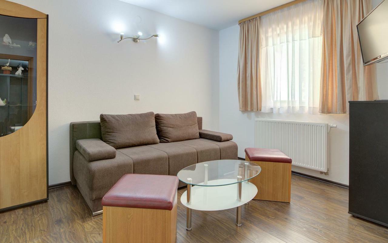 Apartments Lucia Senj Senj  Εξωτερικό φωτογραφία